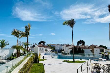 Royal Palm 22 Luxurious 3 Bedroom Penthouse Nerja Exterior photo