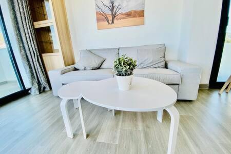 Royal Palm 22 Luxurious 3 Bedroom Penthouse Nerja Exterior photo