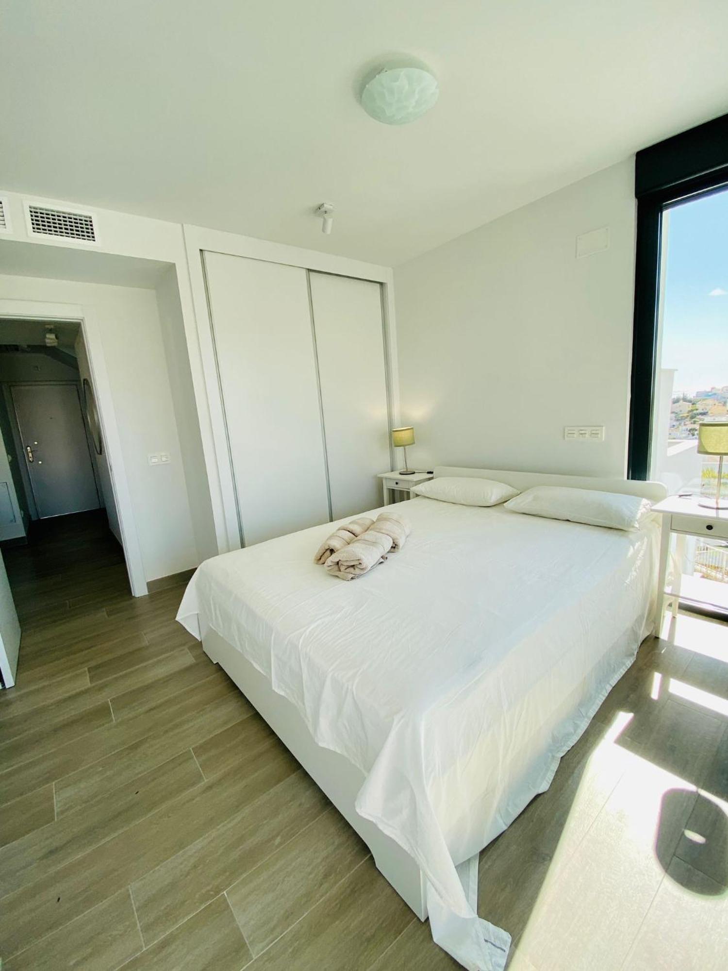 Royal Palm 22 Luxurious 3 Bedroom Penthouse Nerja Exterior photo